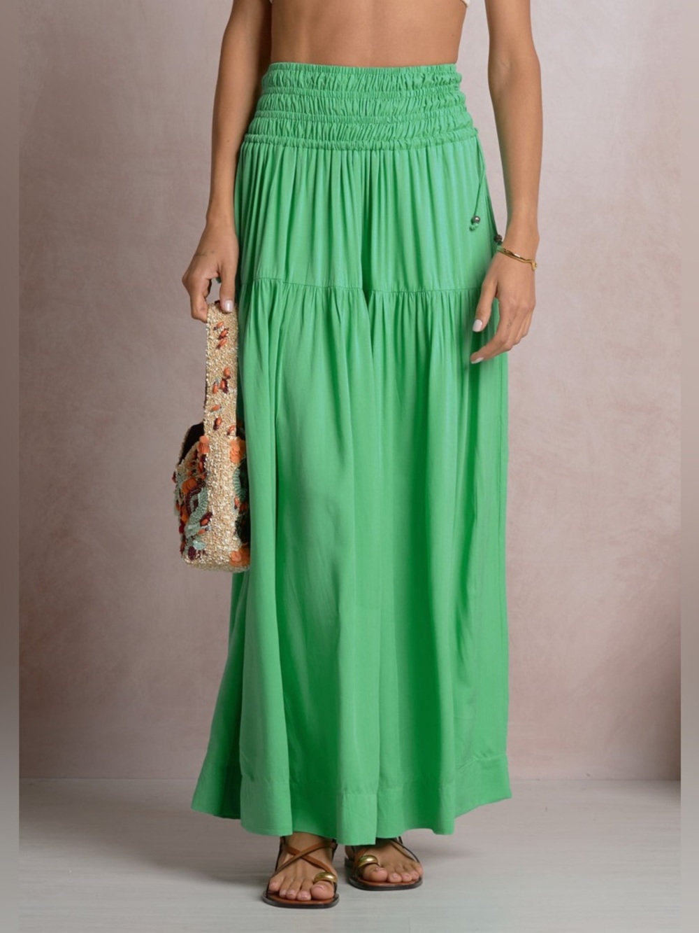 Elan Rory Skirt Smocked Waist NWT Medium Green Resort Wear Beach
